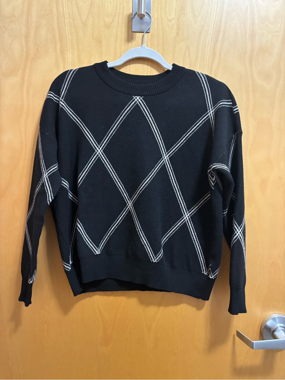 Black Diamond-Check Crewneck Sweater
